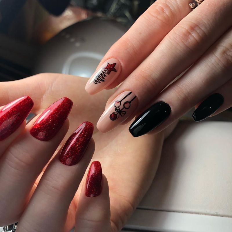 Kira Nails 24 Karat 008