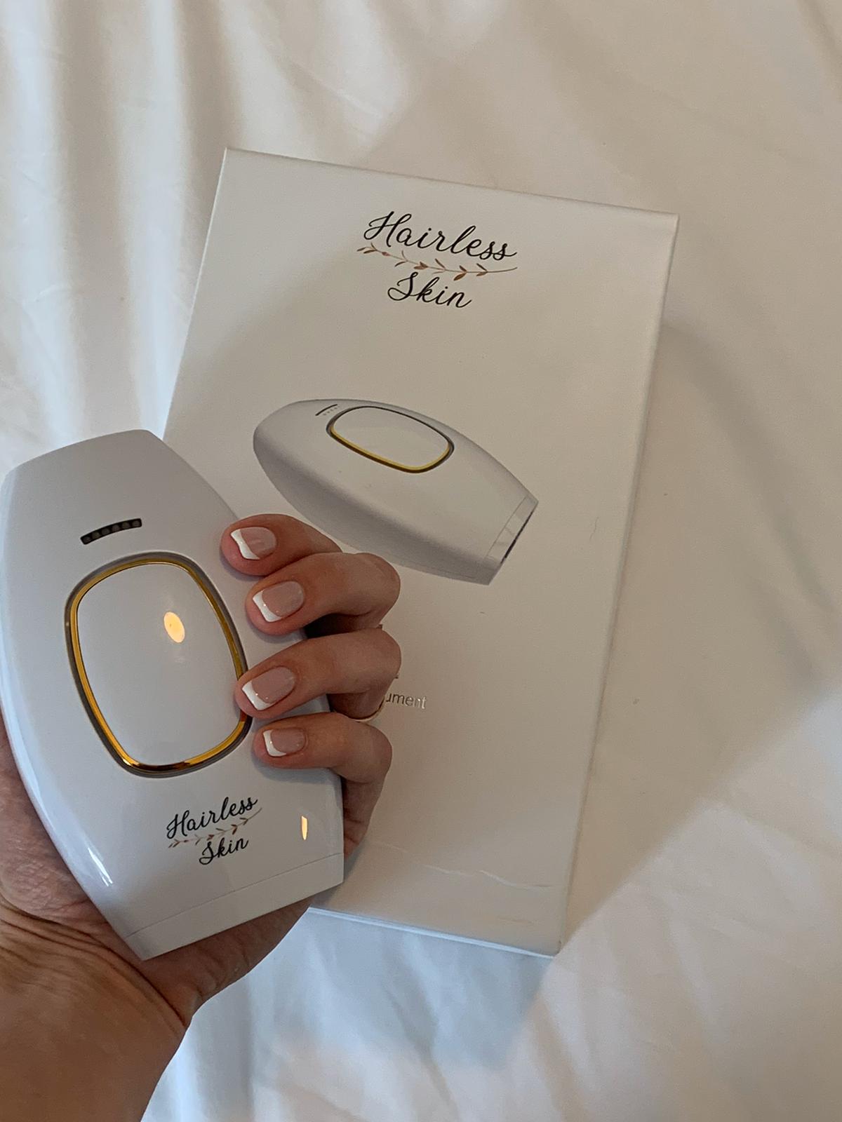 Hairless skin IPL hair removal