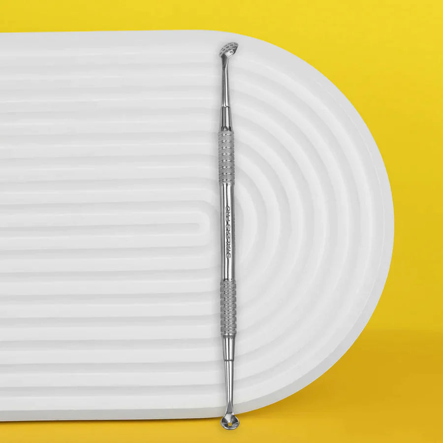 Staleks Pro double-ended spoon EXPERT 20 TYPE 1 (UNO and oval with 15 holes) ZE-20/1